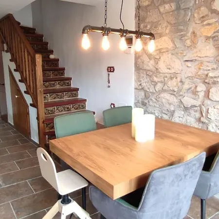 Casa Rural Con Jacuzzi Junto A Camprodon. Caserio Abella