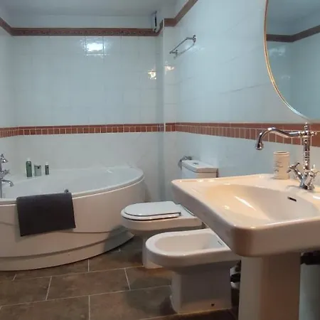 Casa Rural Con Jacuzzi Junto A Camprodon. Caserio Abella